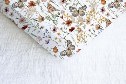 Boho floral Crib Sheet, Wildflower Nursery Bedding - Butterfly garden